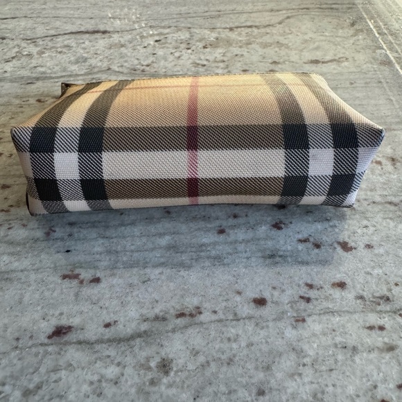 BURBERRY | coated canvas coin purse - Picture 7 of 12